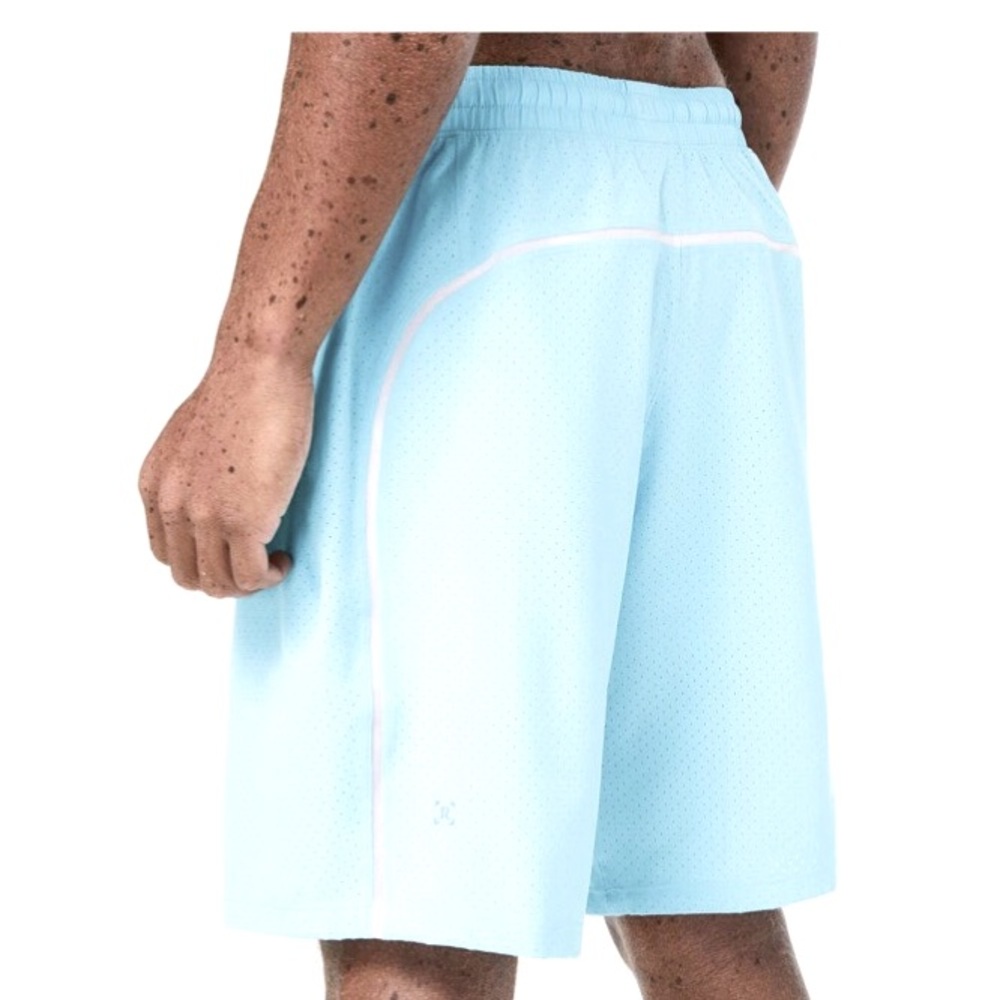 Lululemon Pace Breaker Short *Lined Perforated 9"